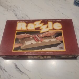 🧠 Vintage Parker Brothers Razzle Word Game (1981) – Complete – Made in Canada